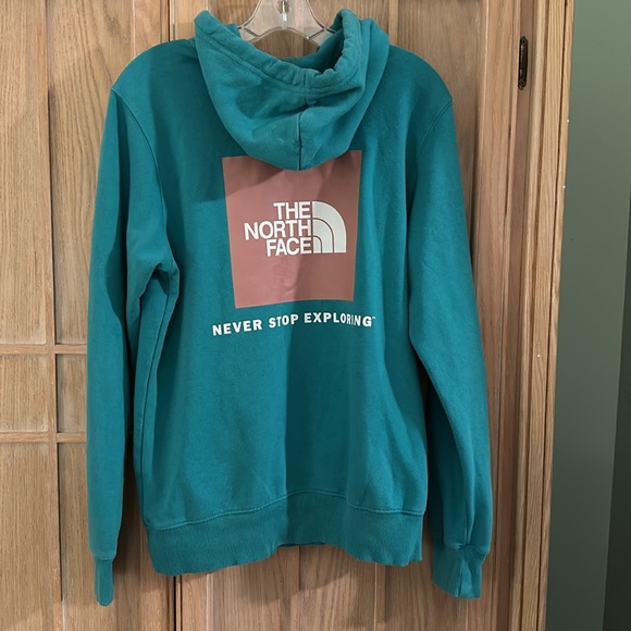 Men’s North Face hoodie - Picture 2 of 5
